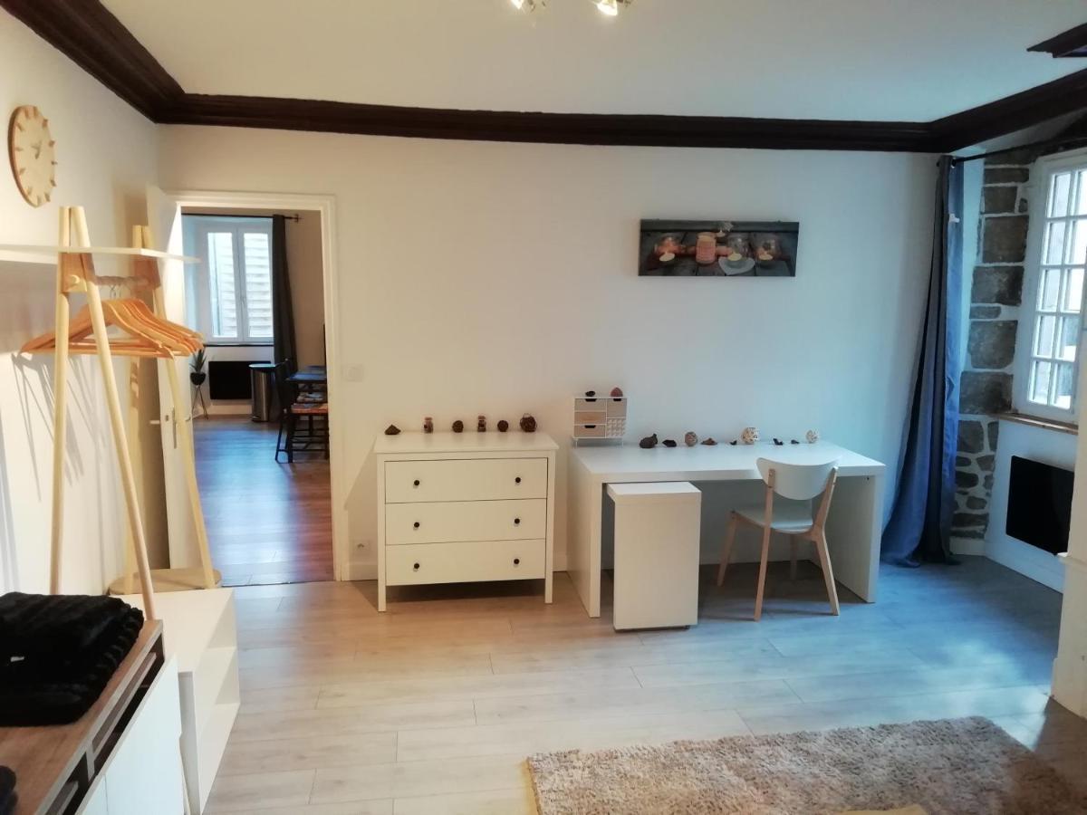 Charmant Appartement Plein Centre โอเร ภายนอก รูปภาพ